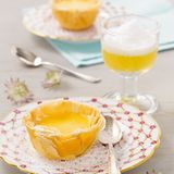 Passionsfruchttörtchen mit Orangenpunsch