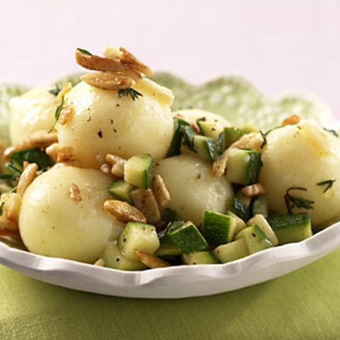 Miniknödel mit Zucchini