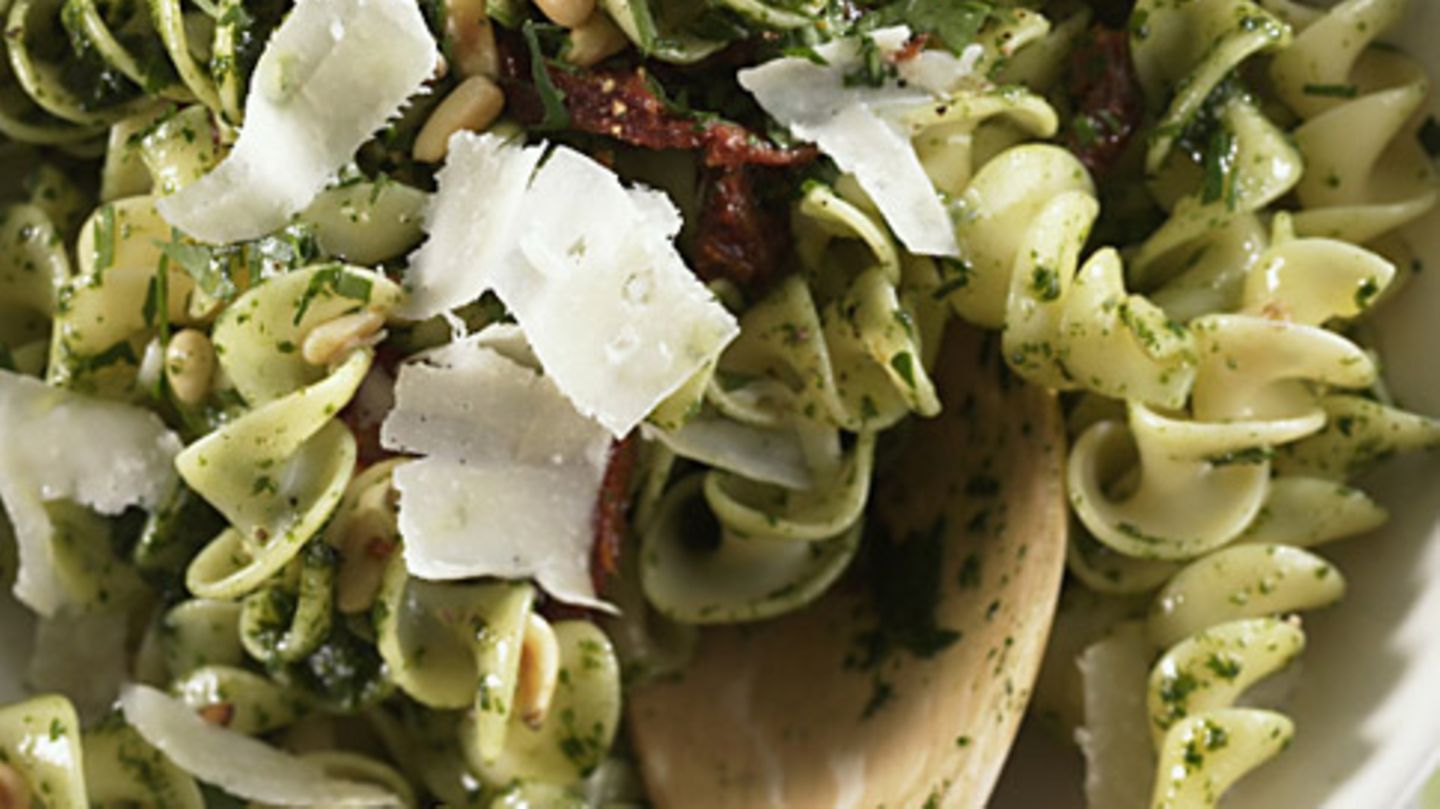 Grüner Nudelsalat Rezept