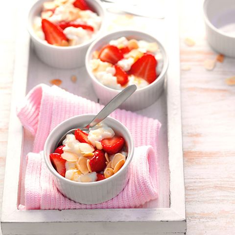 Milchreis mit Erdbeeren