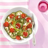 Zucchinisalat mit Kirschtomaten