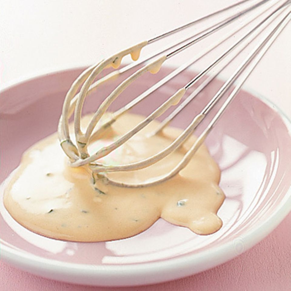 Hollandaise mit Tomate