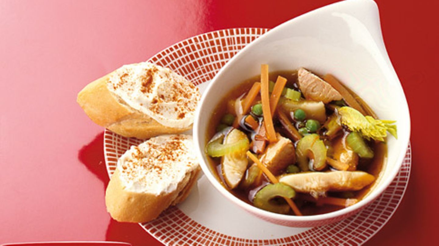 Safranbouillon mit Fisch Rezept [ESSEN UND TRINKEN]