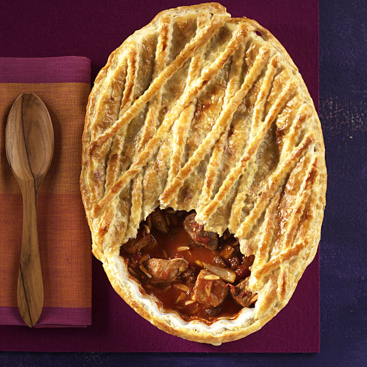 Schweinegulasch-Pie