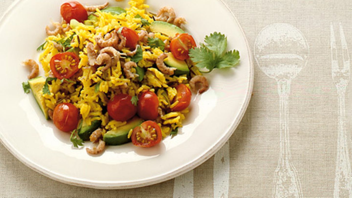 Safranreis mit Avocado und Krabben Rezept - [ESSEN UND TRINKEN]