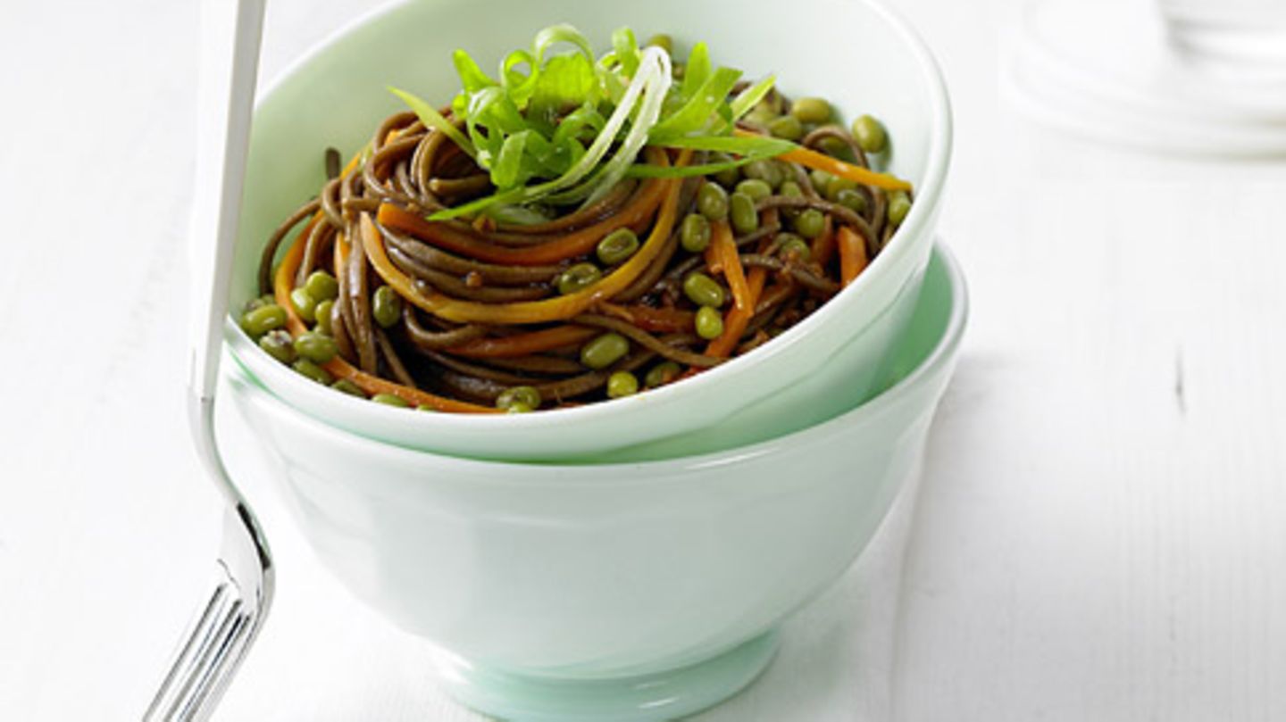 Mungobohnensalat mit Soba-Nudeln Rezept