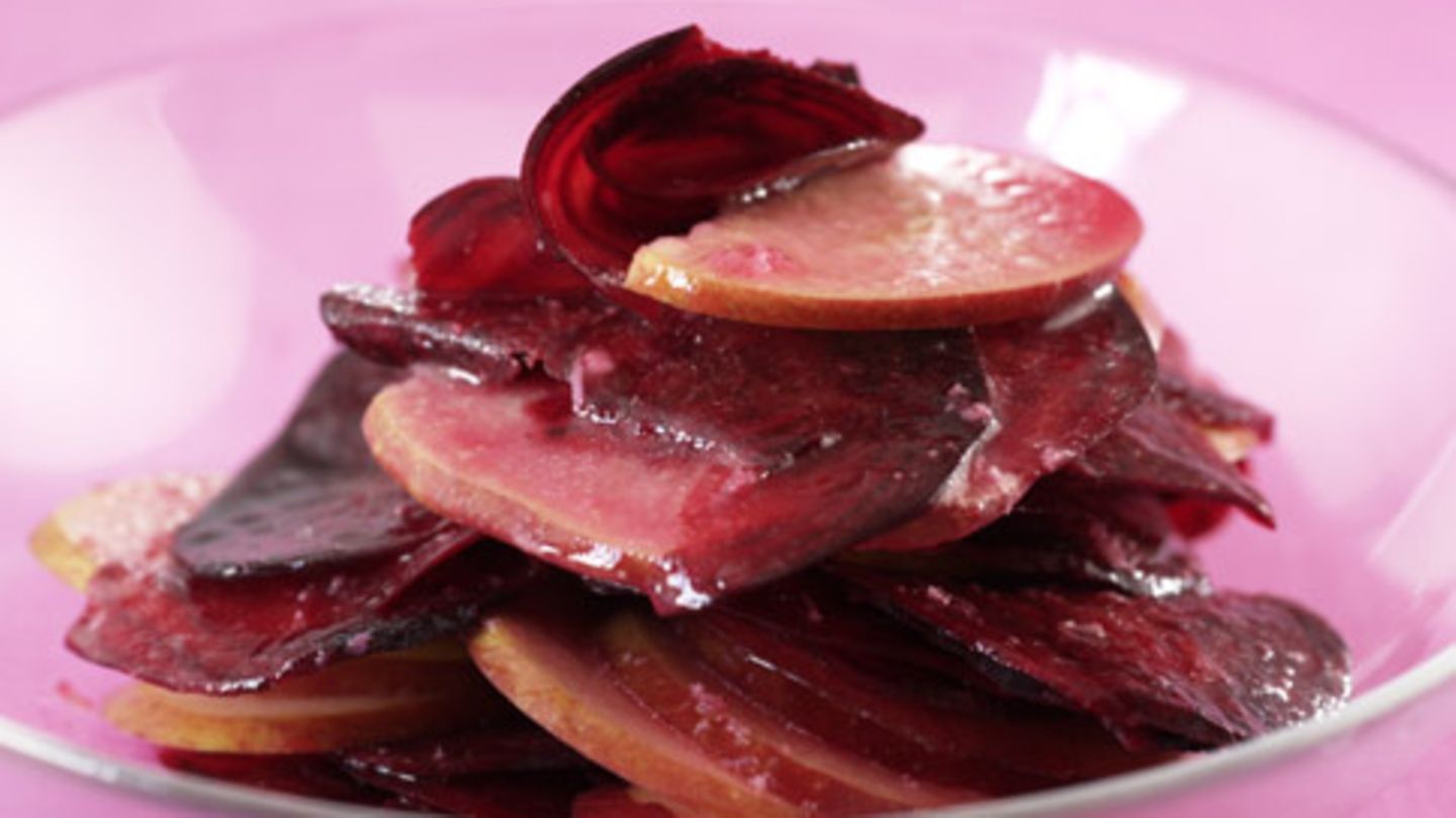 Rote Bete Salat Mit Apfel Rezept Essen Und Trinken