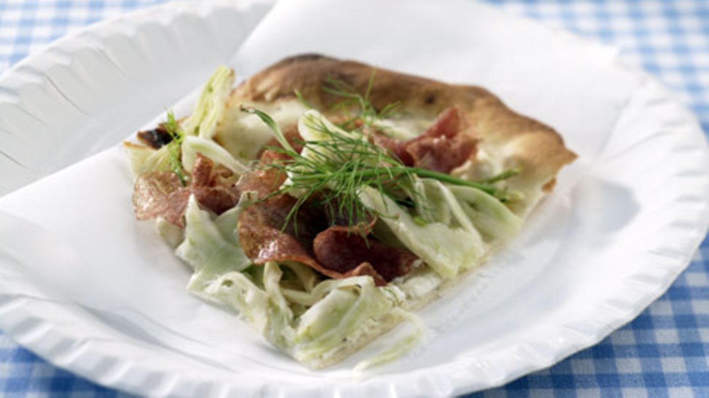 Flammkuchen mit Fenchel Rezept - [ESSEN UND TRINKEN]