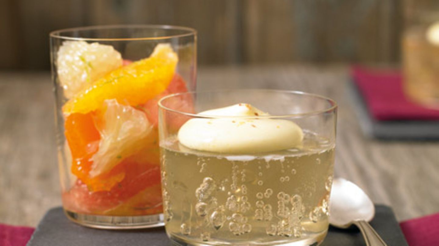 Champagner-Gelee mit Muskat-Sabayon Rezept