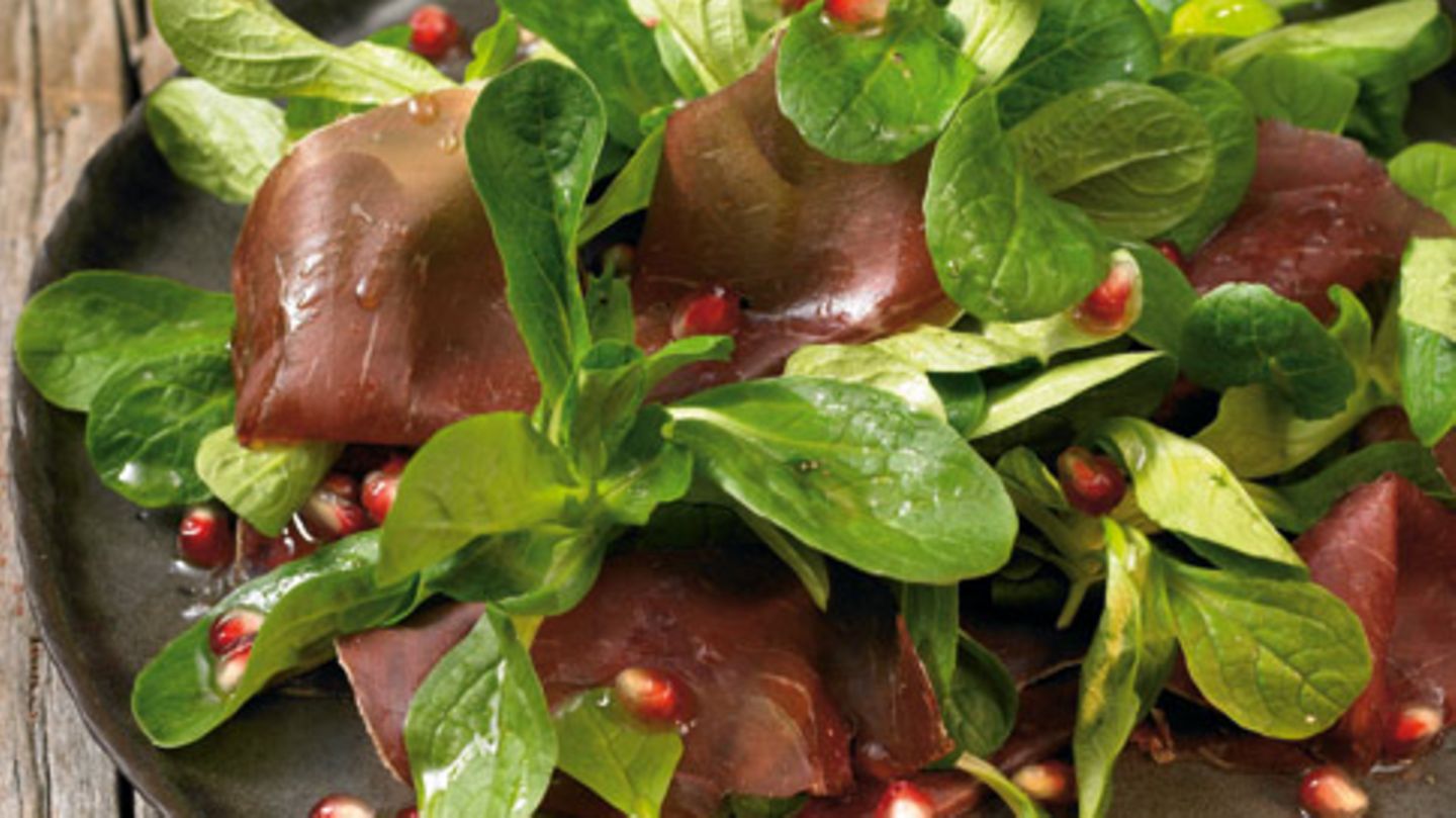 Feldsalat mit Bündner Fleisch Rezept