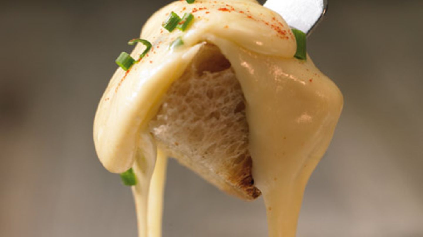 Käsefondue mit Schnittlauch Rezept