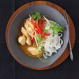 Chicken-Curry in Erdnusssauce