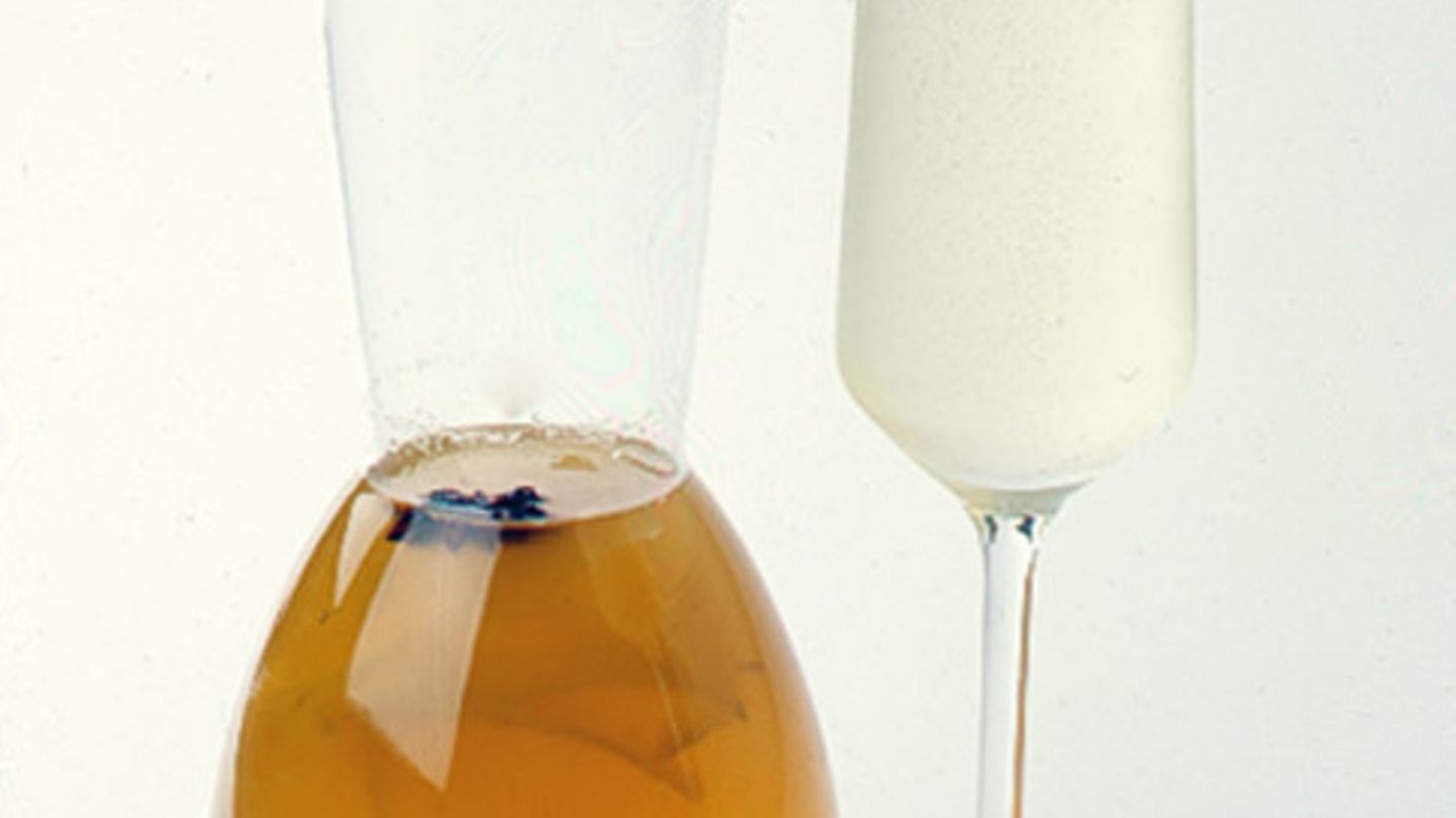 Zitronen-Gewürz-Sirup Rezept - [ESSEN UND TRINKEN]