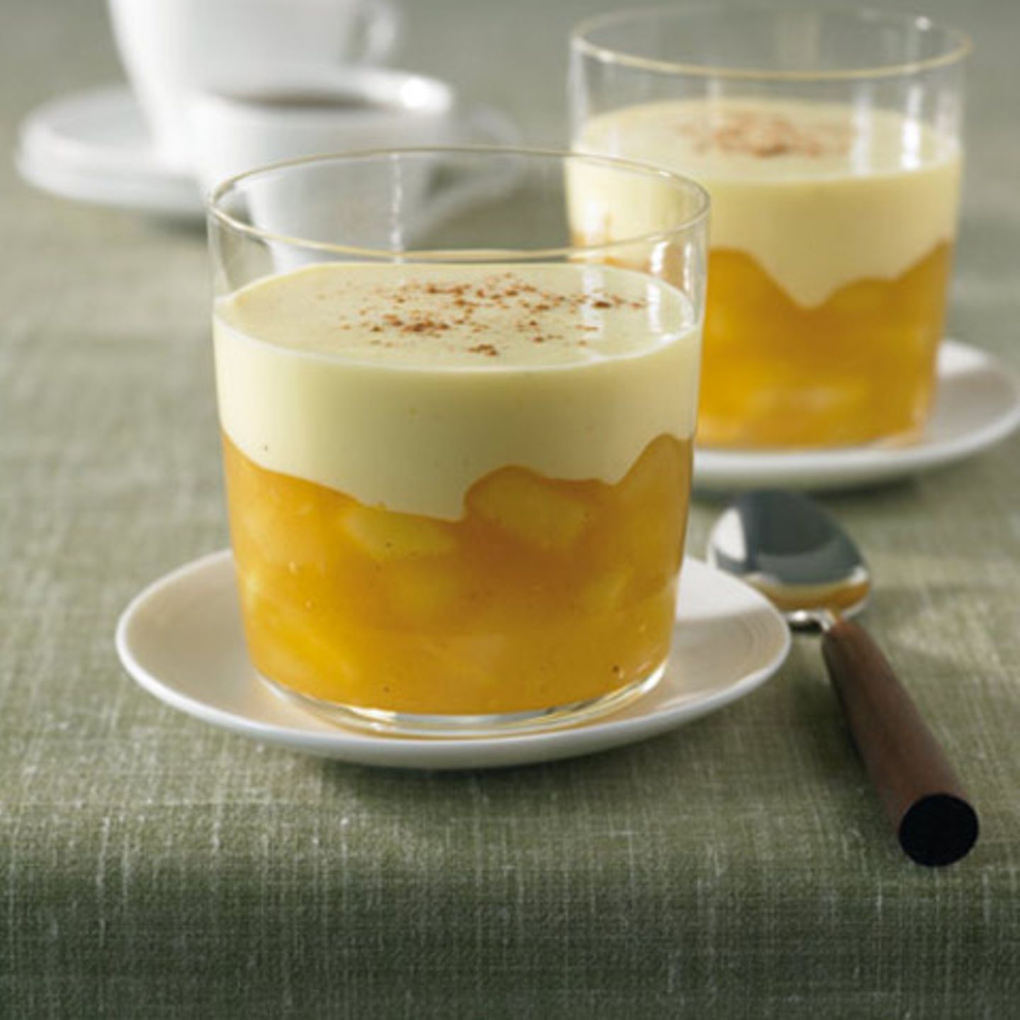 Apfelgrütze mit Eierlikör