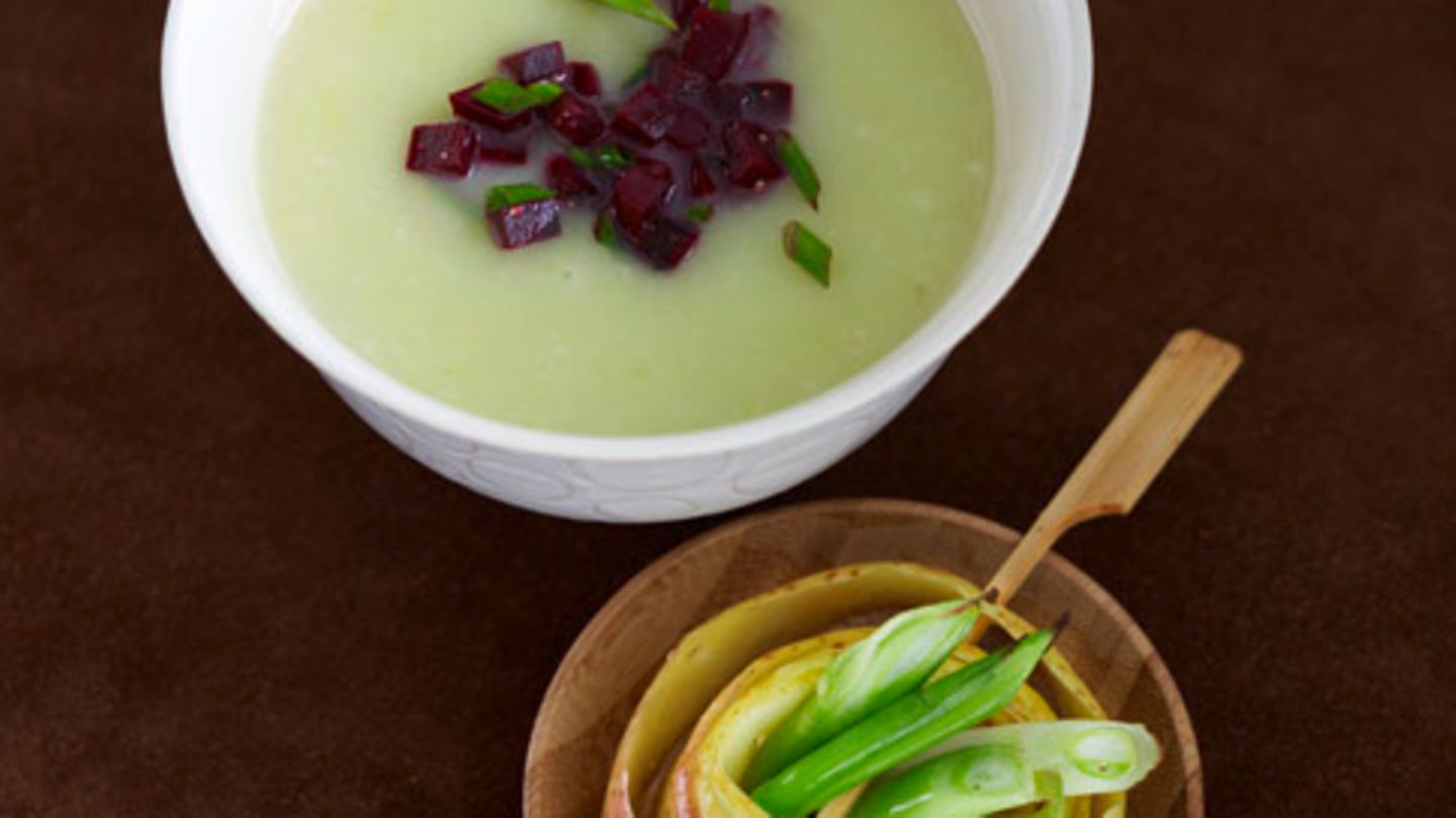 Porree-Sellerie-Suppe Rezept
