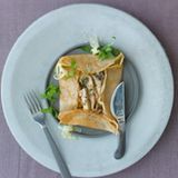 Galette mit Pilzragout und Kräutern