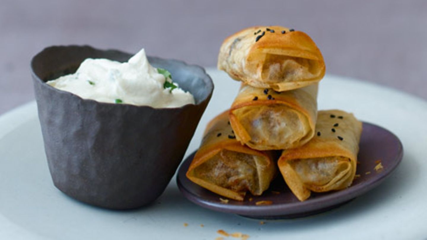 Lamm-Päckchen mit Tahina-Joghurt Rezept