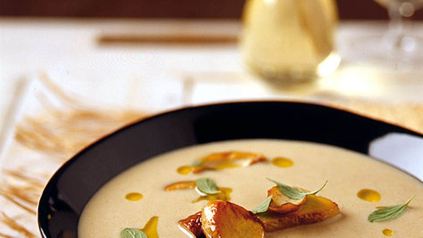 Riso-Nudeln mit Steinpilzen und Muscheln Rezept
