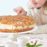 Bienenstich mit Tiramisu-Creme