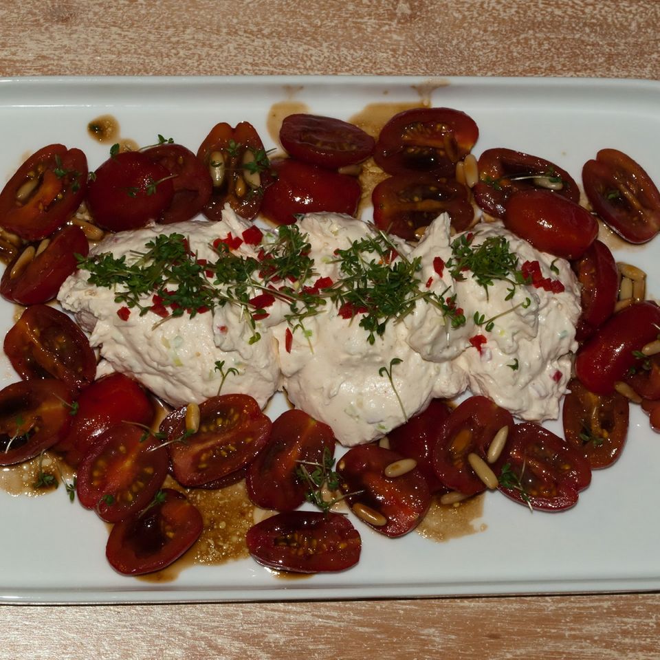Angemachter Ziegenfrischkäse