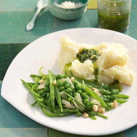 Erbsen-Zuckerschoten-Gemüse mit Kartoffeln