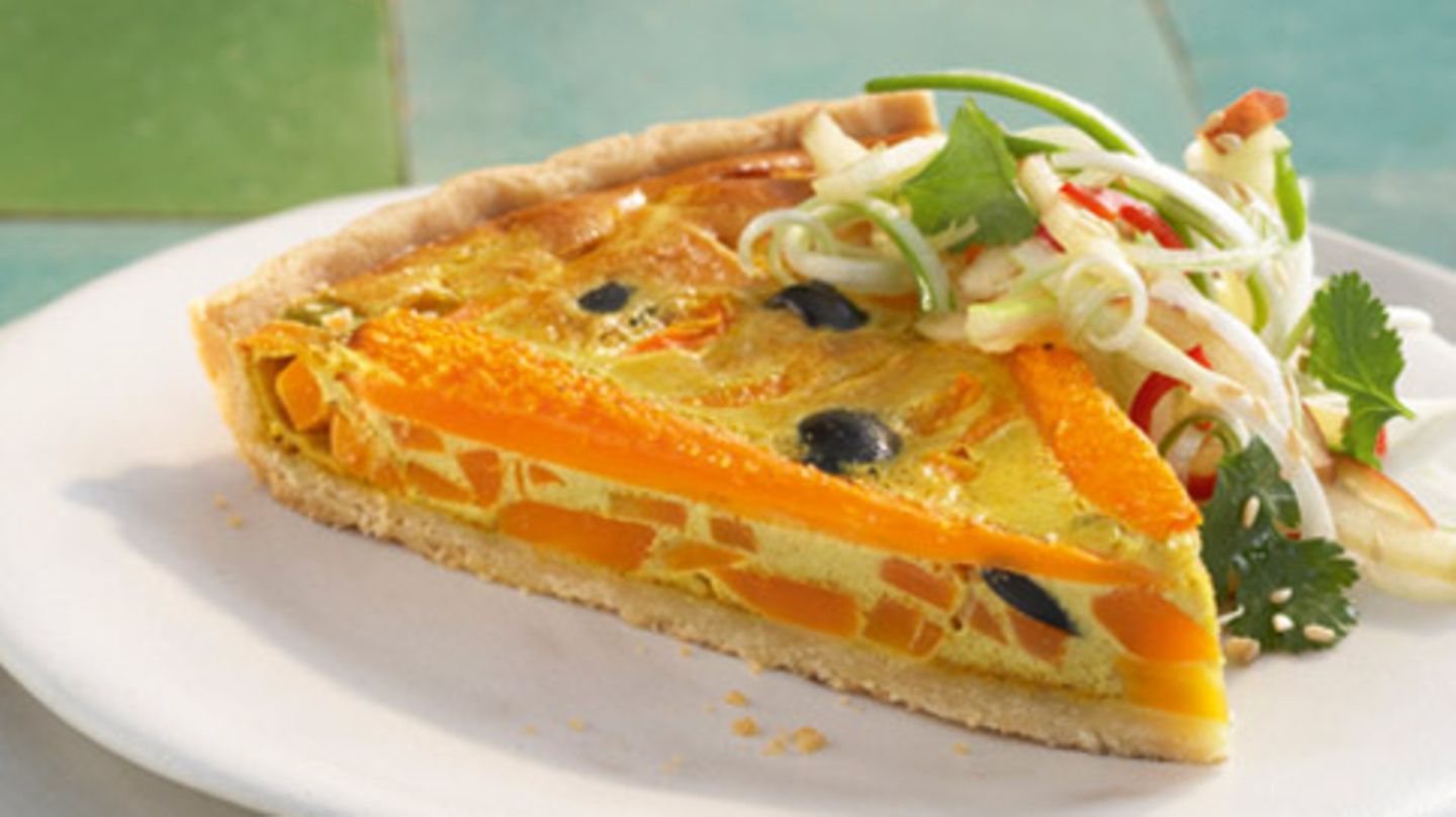 Möhren-Quiche mit Frühlingssalat Rezept