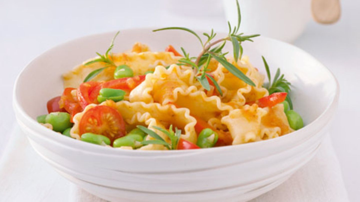 Mafaldine mit dicken Bohnen und Tomaten Rezept