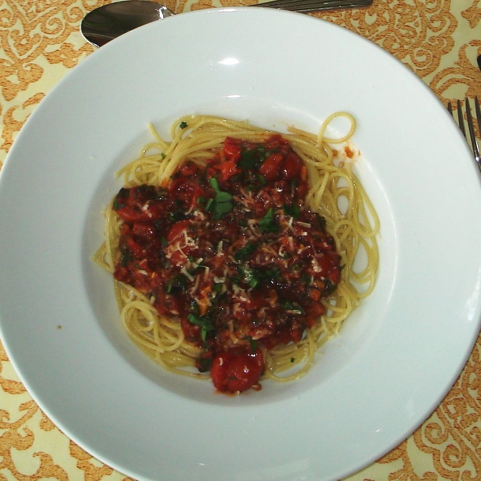 Spaghetti Amatriciana mit Bärlauch