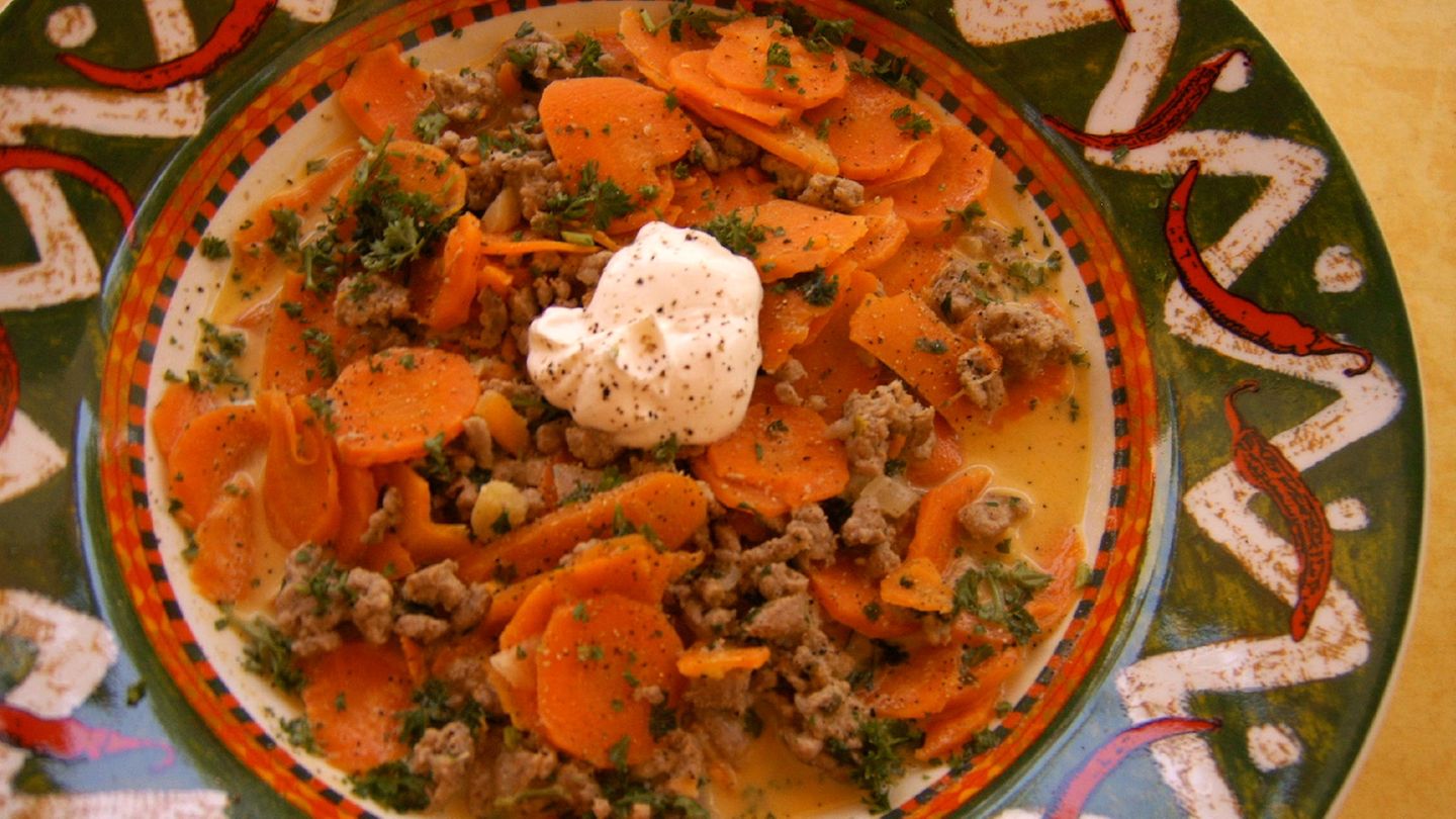 Möhren-Hackfleisch-Teller (Trennkost) Rezept - [ESSEN UND TRINKEN]