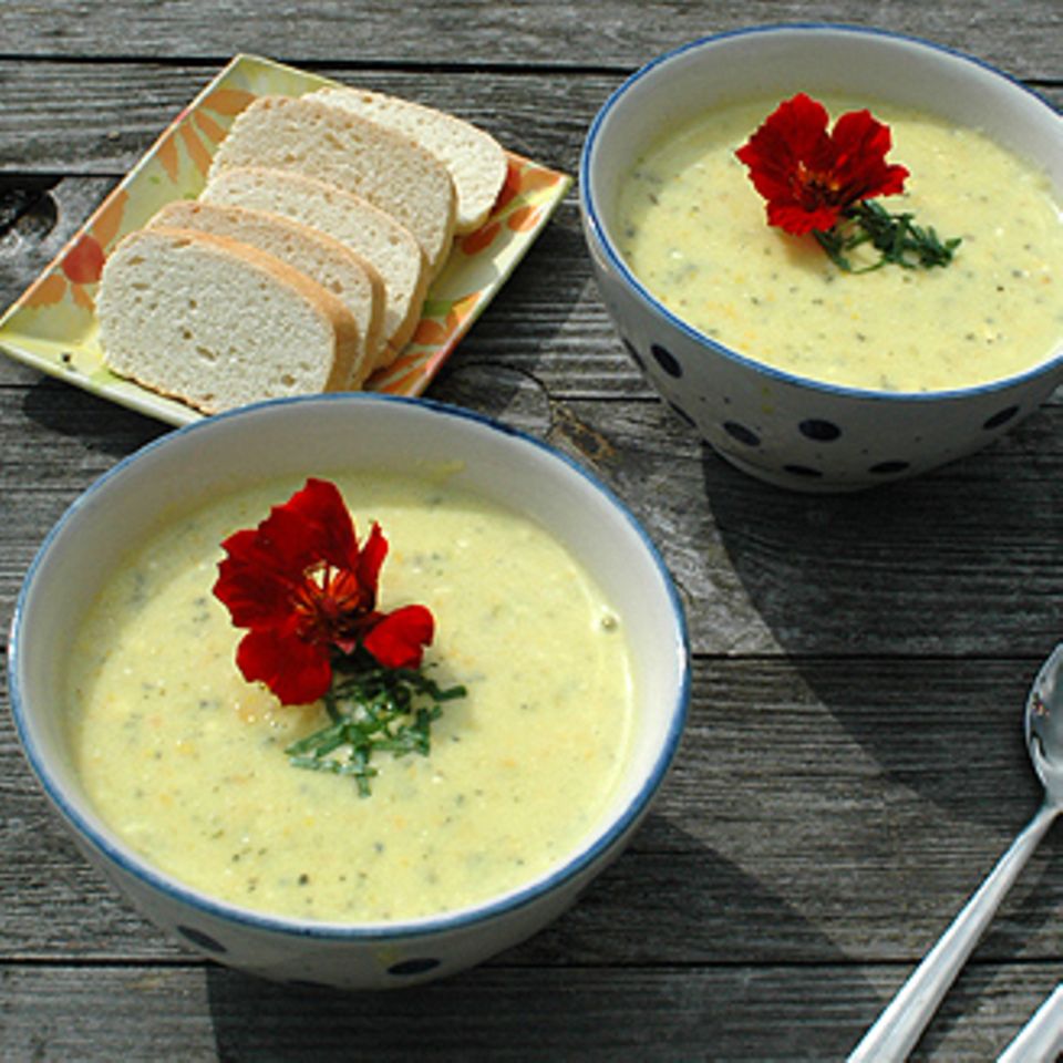 Zucchini-Käse-Creme-Suppe