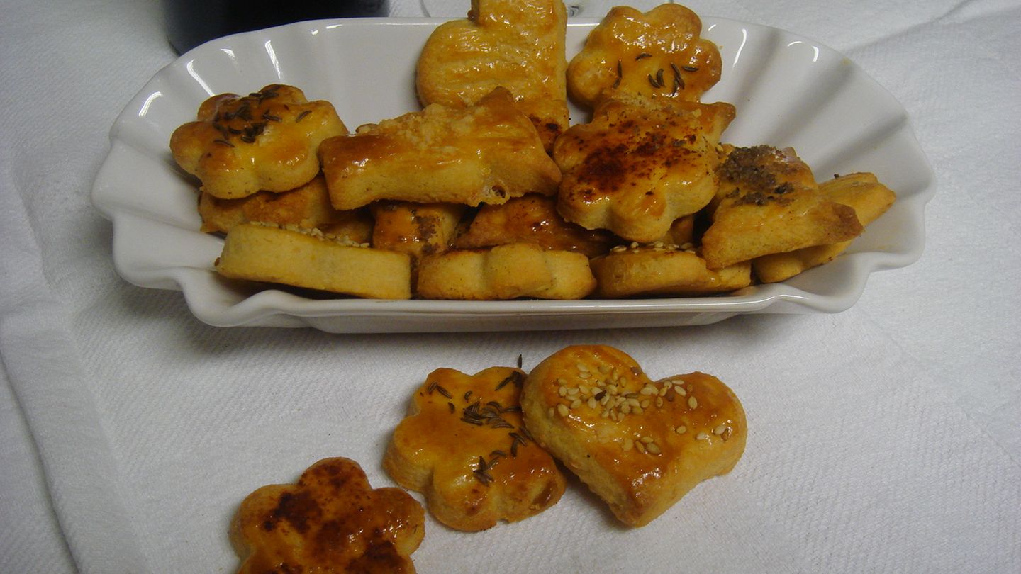 Pikantes Käsegebäck Rezept - [ESSEN UND TRINKEN]