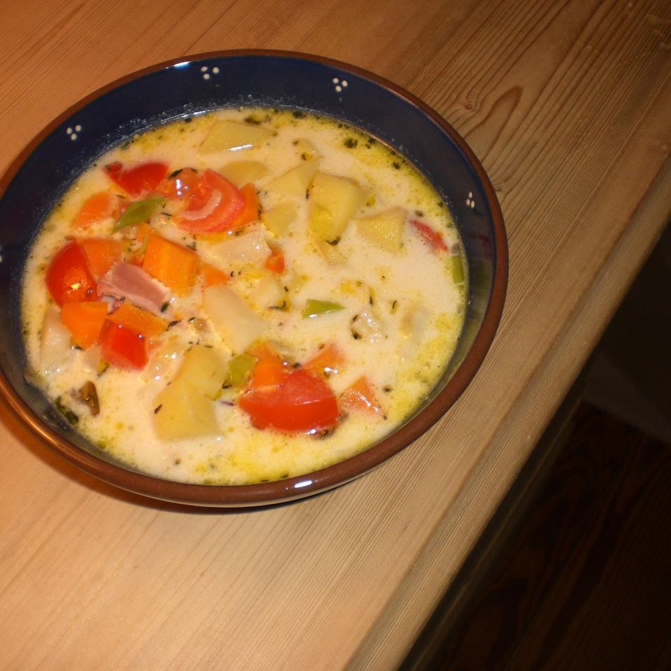Kartoffel-Gemüse-Suppe Rezept - [ESSEN UND TRINKEN]