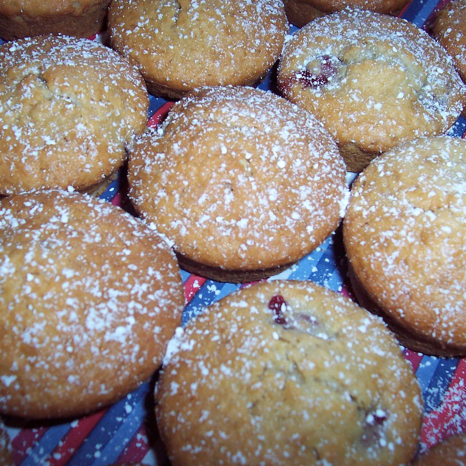 Kirsch-Haferflocken-Muffins Rezept - [ESSEN UND TRINKEN]