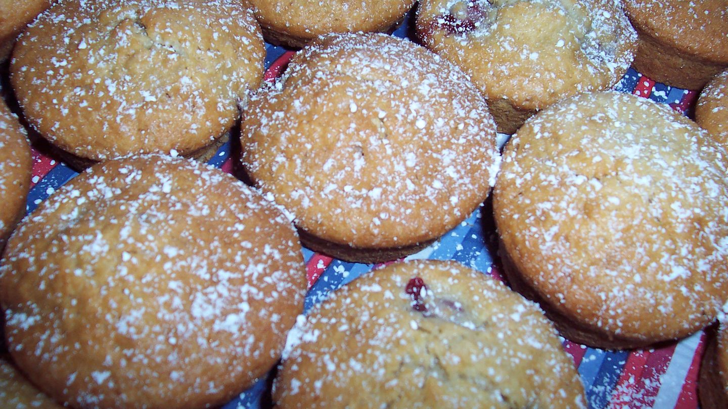 Kirsch-Haferflocken-Muffins Rezept - [ESSEN UND TRINKEN]