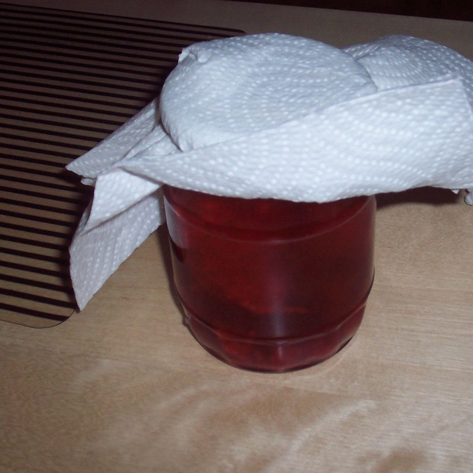 Himbeeressig Rezept - [ESSEN UND TRINKEN]