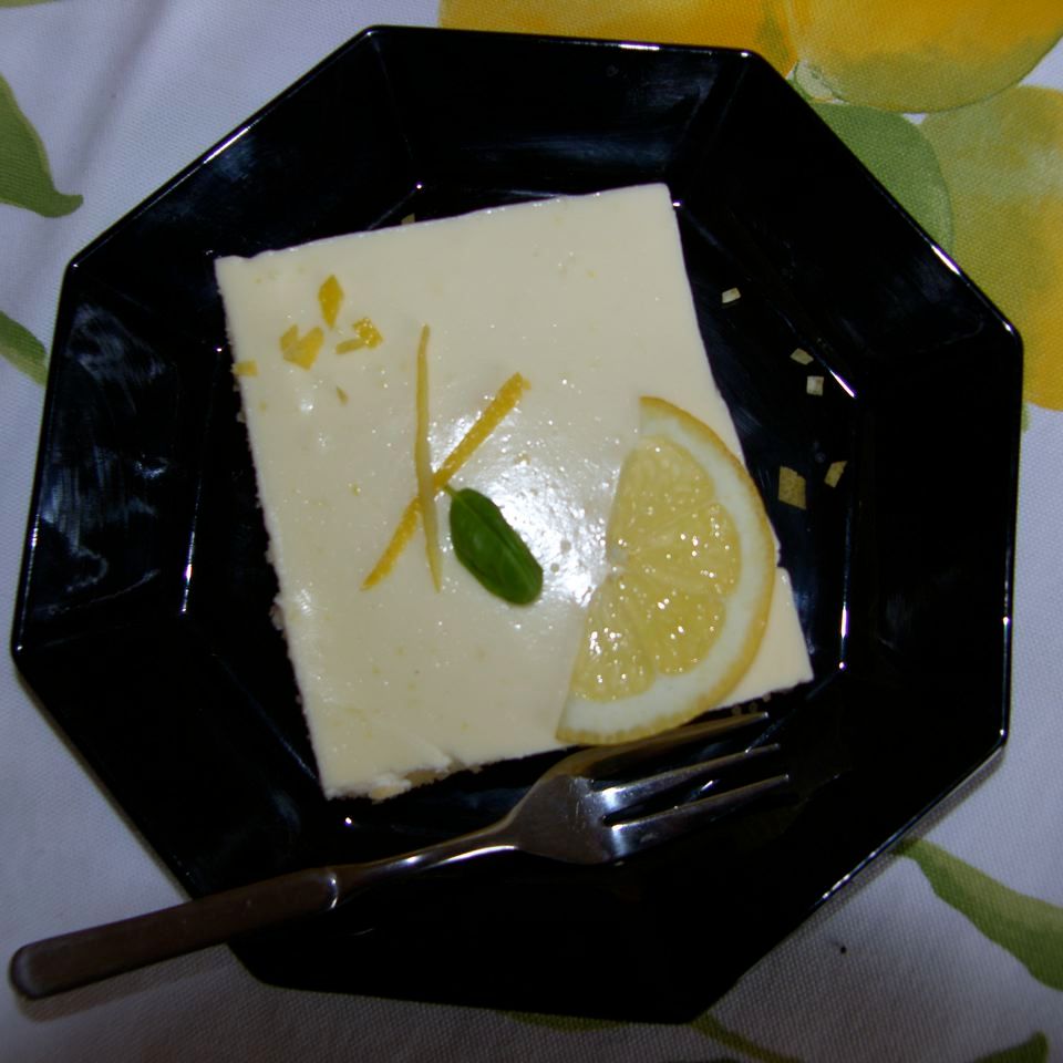 Zitronen-Schmandkuchen vom Blech