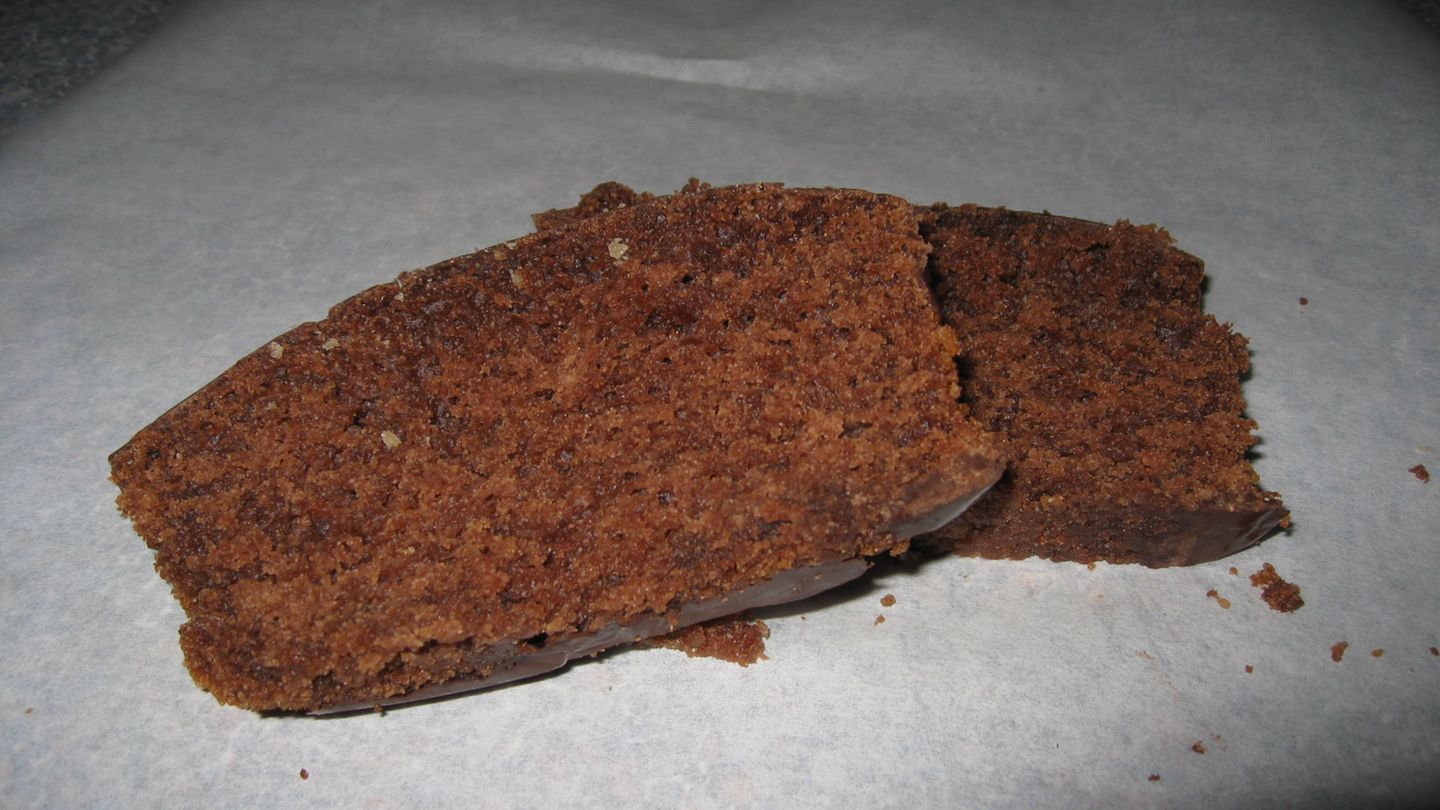 Saftiger Schokoladenkuchen Rezept