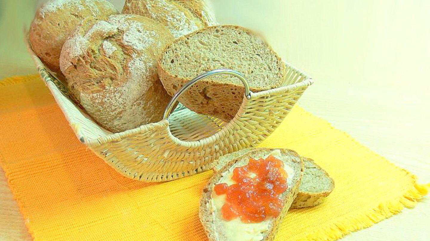 Bauernbrötchen Rezept