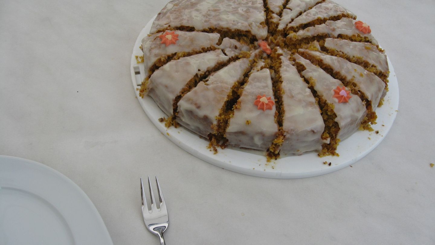 Carrot Cake mit Frischkäseglasur Rezept