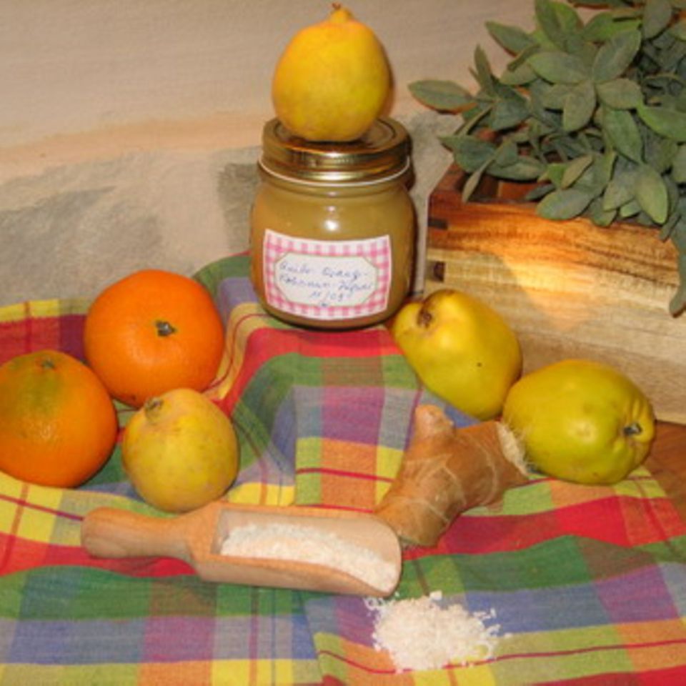 Quittenkonfitüre mit Orange und Kokosnuss