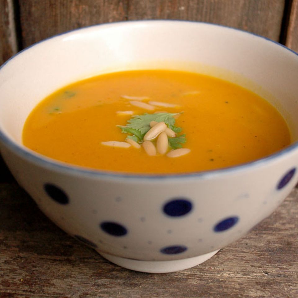 Kürbis-Papaya-Suppe