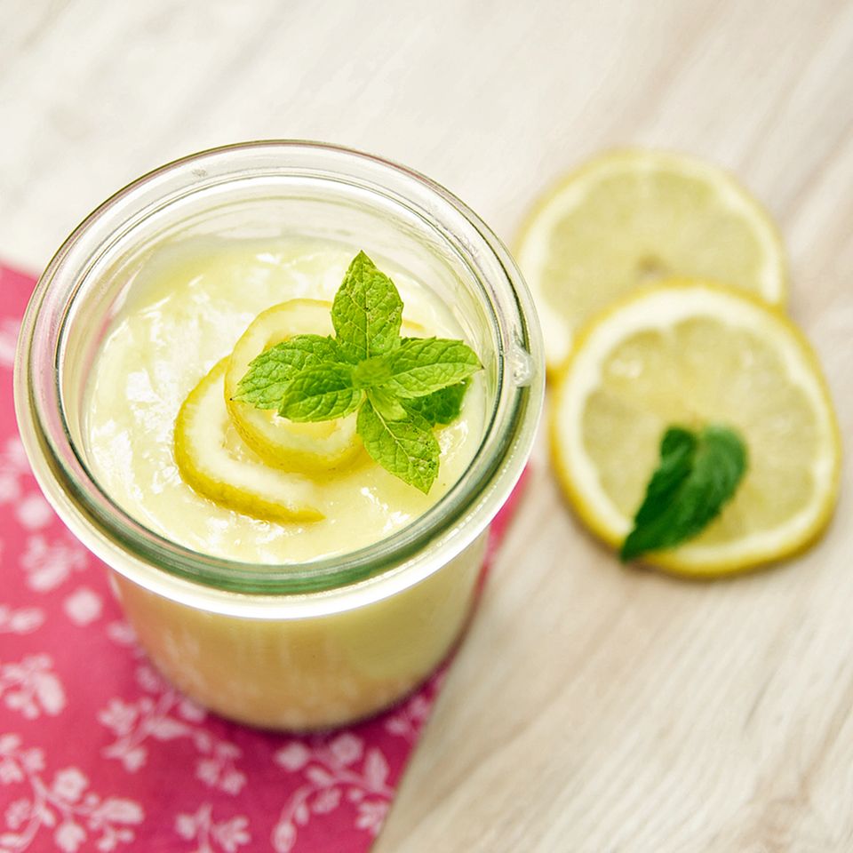 Lemon Curd Englische Zitronencreme Rezept Essen Und Trinken