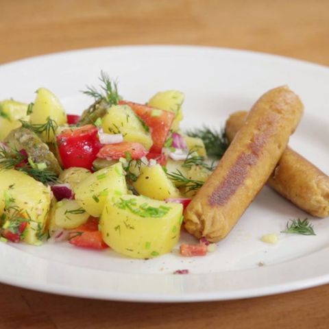 Rezept für Vegane Würstchen und Frühlings-Kartoffelsalat von Nicole Just