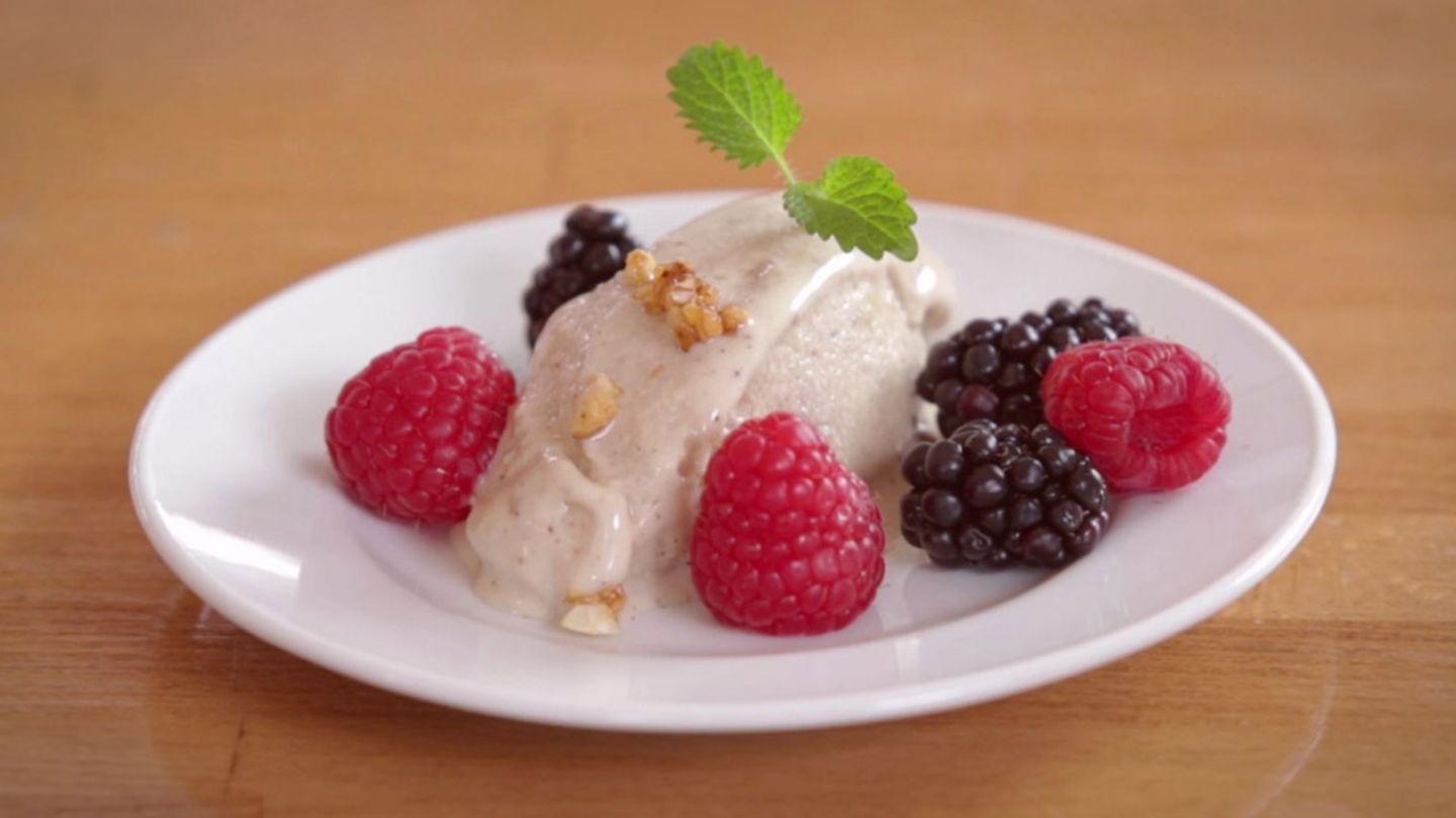 Rezept für Veganes Mandeleis ohne Eismaschine von Nicole Just Rezept