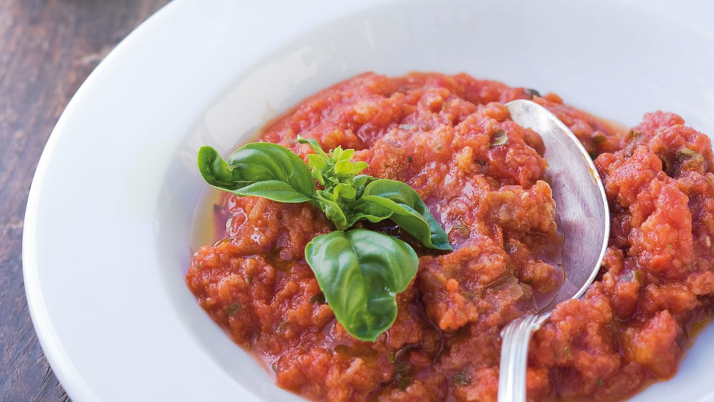 Toskanische Tomatensuppe mit gratinierten Tomaten Rezept - [ESSEN UND ...