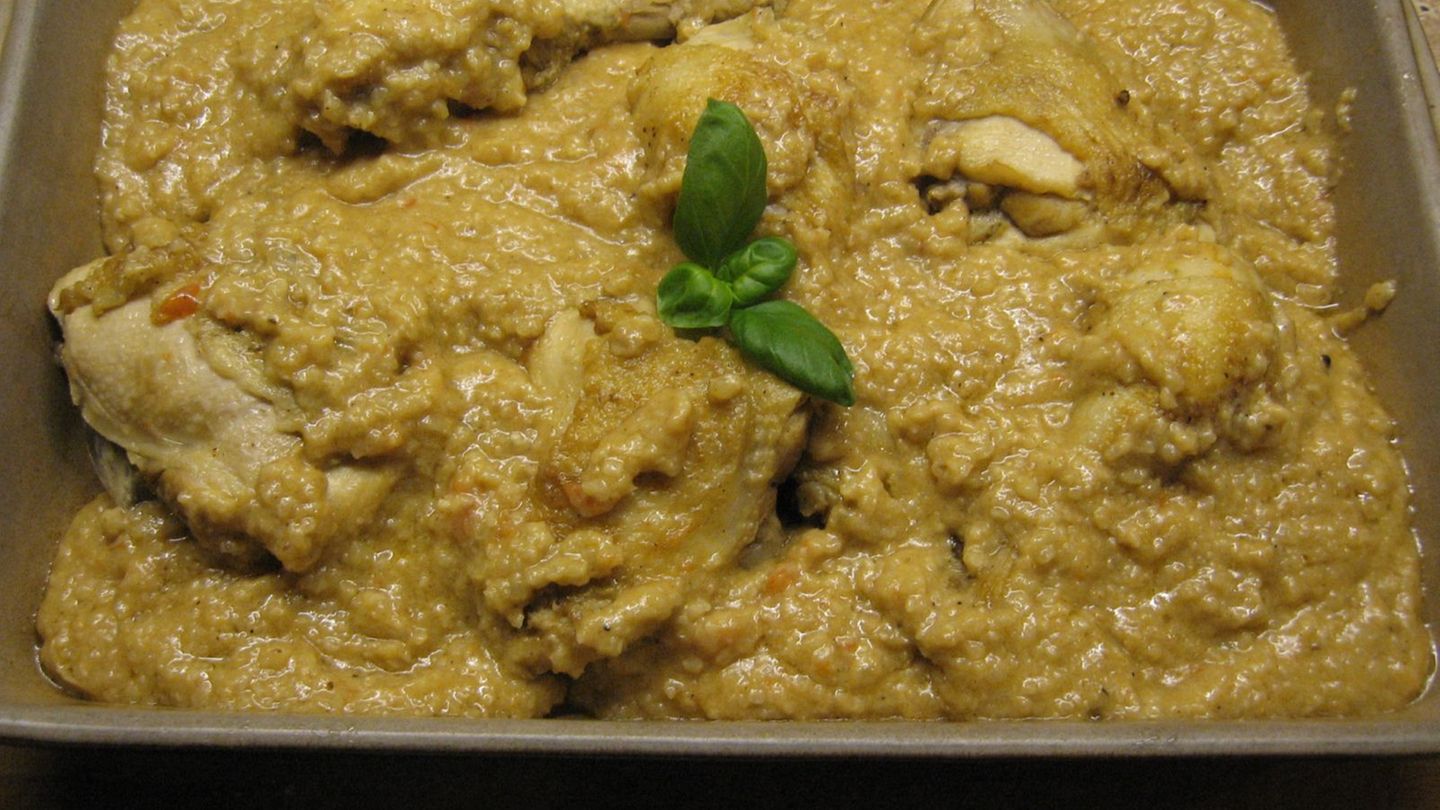 Hähnchen in Erdnusssauce Rezept - [ESSEN UND TRINKEN]