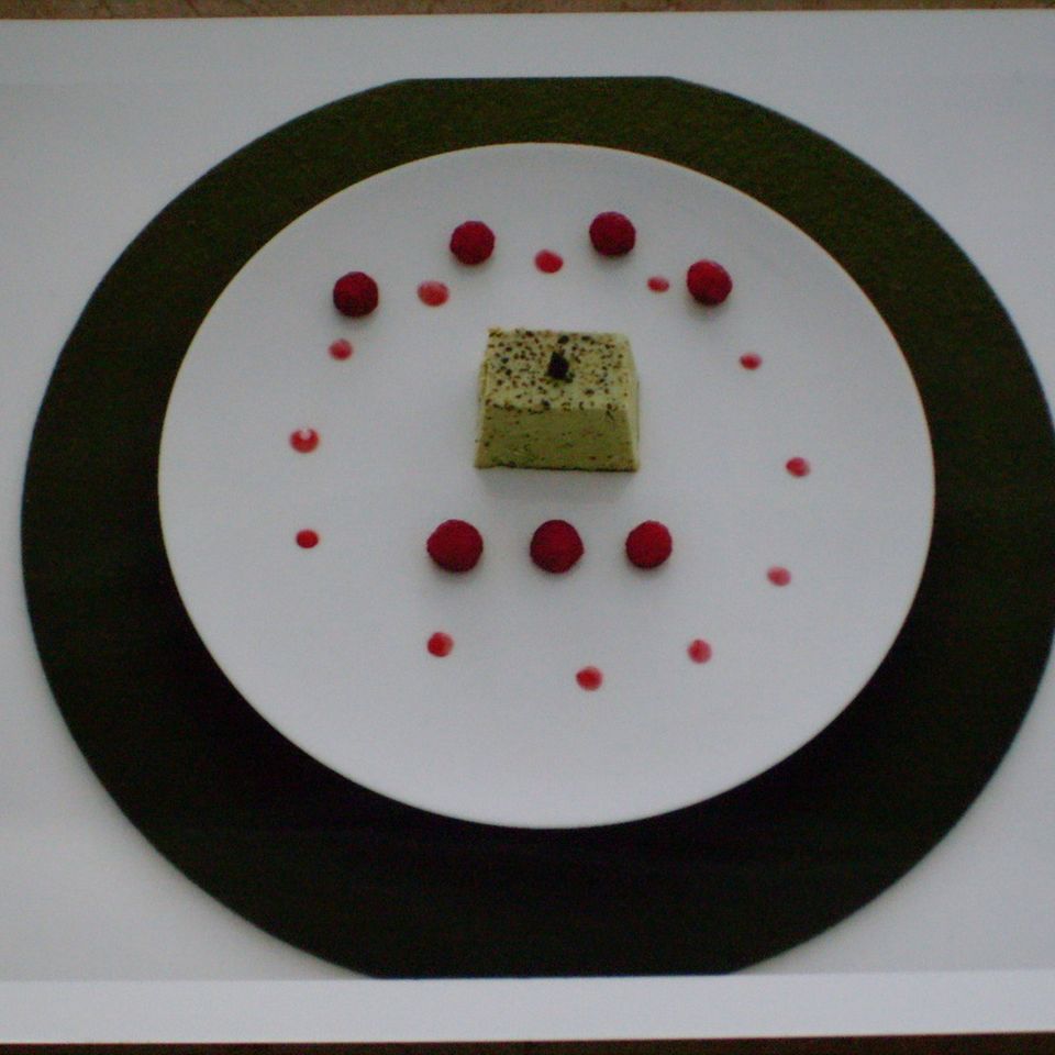 Grüne-Pistazien-Panna-Cotta