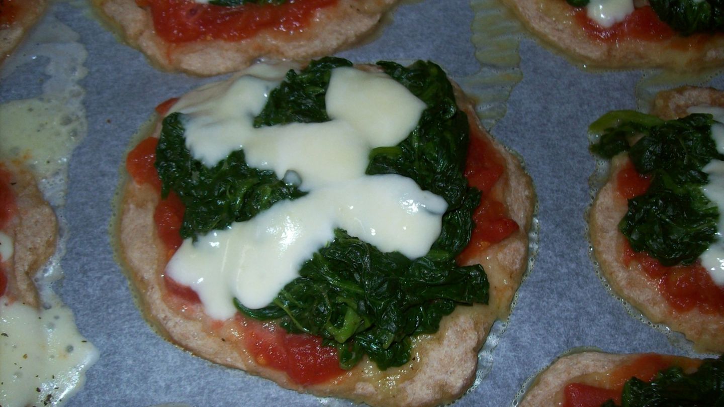 Minipizzen mit Spinat Rezept