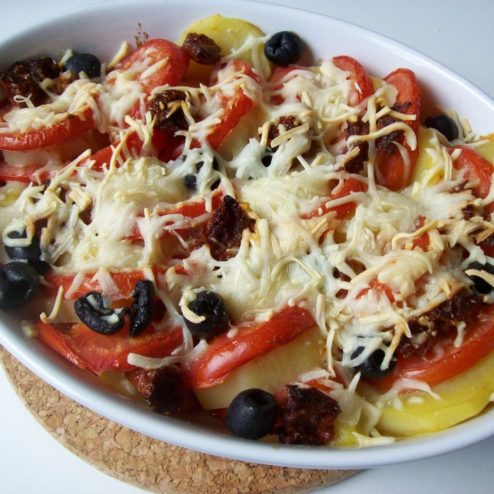 Kartoffel-Tomaten-Gratin Rezept - [ESSEN UND TRINKEN]