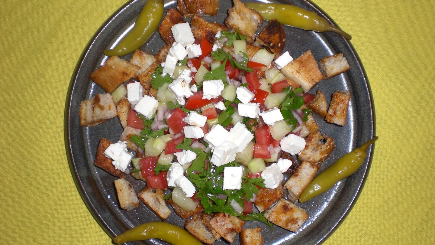 Orientalischer Brotsalat Rezept